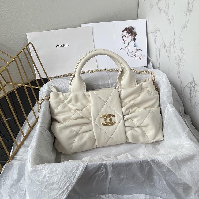 Chanel Bag CC3196 Size18x26x5cm - 1
