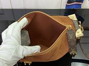 LV Side Trunk Tan Brown Size 23x16x8cm - 4