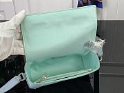 Louis Vuitton Bag M22637 Size 18x11x6cm - 5