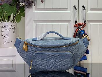 LV Rush Bumbag Denim LV6210 Size 30x8x15cm