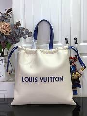 LV Dust Bag Tote M15235 Size 34x18x34cm - 4