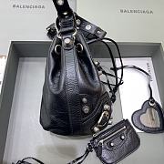 Balenciaga Bucket Bag B2511 Size 20x15x17cm - 4