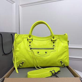 Balenciaga Cyclamen Leather B524 Size 38x25x14cm