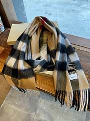BURBERRY SCARF 231025J Size 35x200xcm - 5