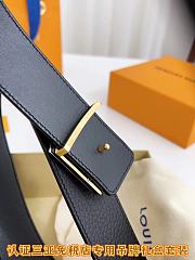 Louis Vuitton Belt LV00039 - 2