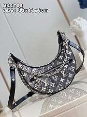 LV Circle Bag M2220 Size 23x13x6cm - 3