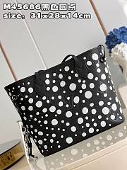 LV x YK Neverfull Bag M45686 Size 31x28x14cm - 3