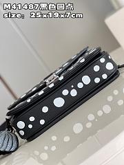 LV x YK Pochette Métis Bag M41487 Size 25x19x7cm - 6