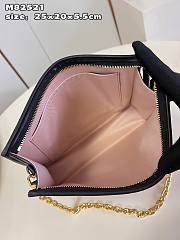 LV Toiletry Pouch On Chain Bag M2301 Size 25x20x5cm - 4