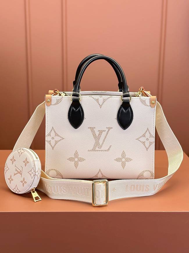 LV OnTheGo Bag M02580 Size 25x19x11cm - 1