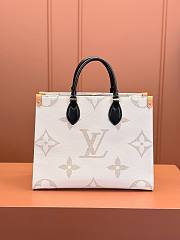 LV OnTheGo Bag M02680 Size 35x27x14cm - 1