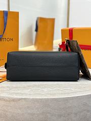 LV Low Key Messenger Bag M1211 Size 30x18x12cm - 4