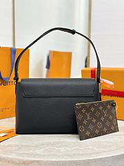 LV Low Key Messenger Bag M1211 Size 30x18x12cm - 5