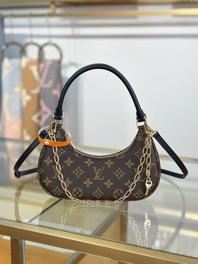 LV Catchy Bag M8870 Size 24x10x6cm - 1