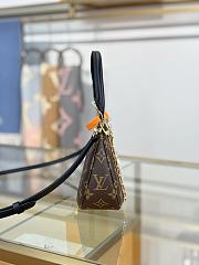LV Catchy Bag M8870 Size 24x10x6cm - 6