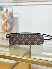 LV Catchy Bag M8870 Size 24x10x6cm - 5