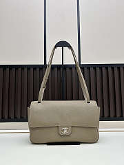 New Release 2026 maxi flapbag , grained calfskin & silver metal_Grey Beige 29x10x18 cm - 1