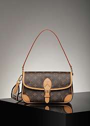 Louis Vuitton Handbag Diane M45985 24x15x9cm - 2