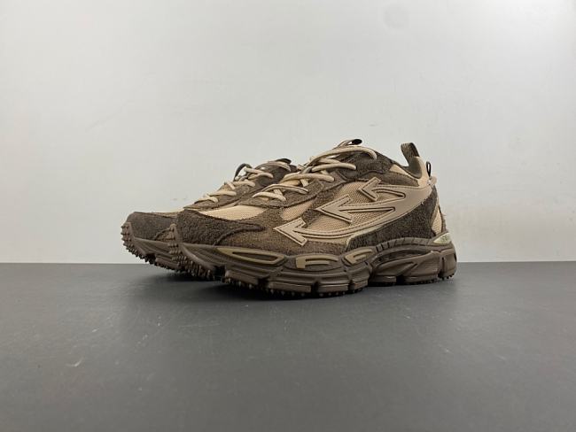 Off-White Brown Be Right Back logo combination sneakers - 1