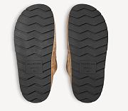 Balenciaga Dumbo Mule Worn-Out Beige 852708 WCB42 9099 - 6