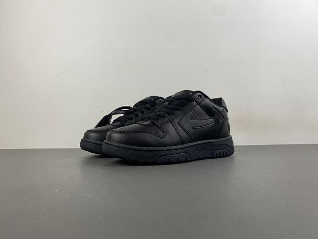 OFF-WHITE Out Of Office OOO Low Tops Triple Black OMIA189C99LEA0131010 - 1