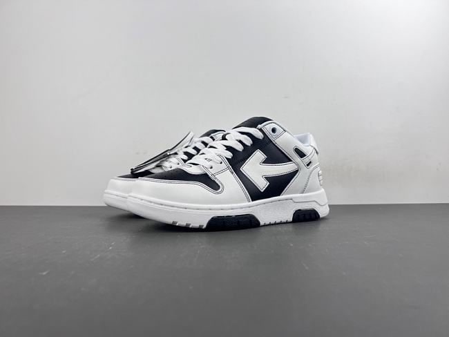 OFF-WHITE Out Of Office OOO Low Tops Black White OMIA189S24LEA0041001 / OMIA189C99LEA0151001 - 1