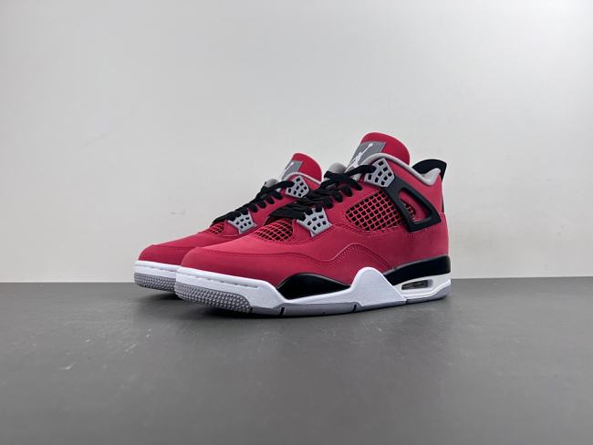 Jordan 4 Retro Toro Bravo (2026) FQ8138-600 - 1